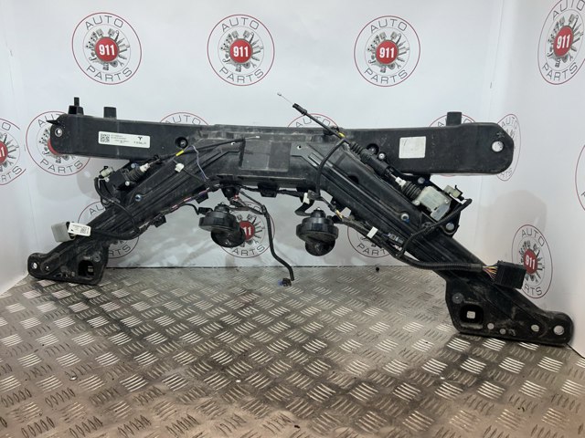 Супорт радіатора вертикальний/монтажна панель кріплення фар 111024000B TESLA
