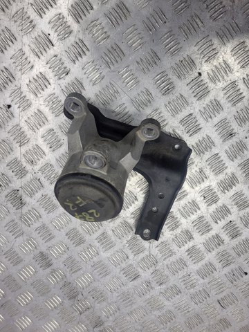 Права опора двигуна 11210JP00B NISSAN