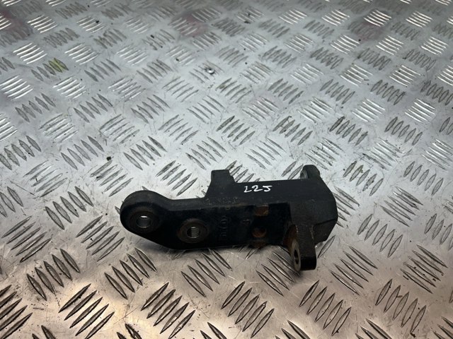 Кріплення насоса ГПК 11940JK20A NISSAN
