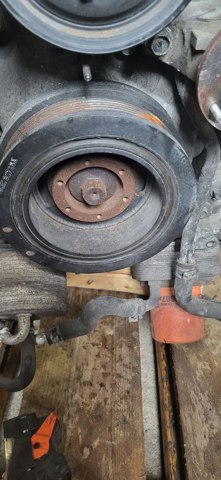 Демпферний шків колінвала 123031LA0B NISSAN