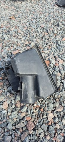 Корпус повітряного фільтра 165003JA0C NISSAN