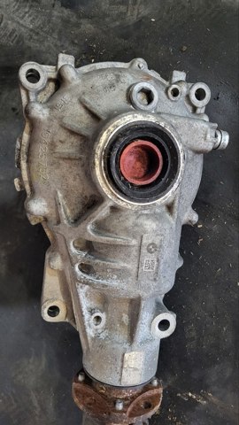 Редуктор колісний моста переднього 31508741856 BMW