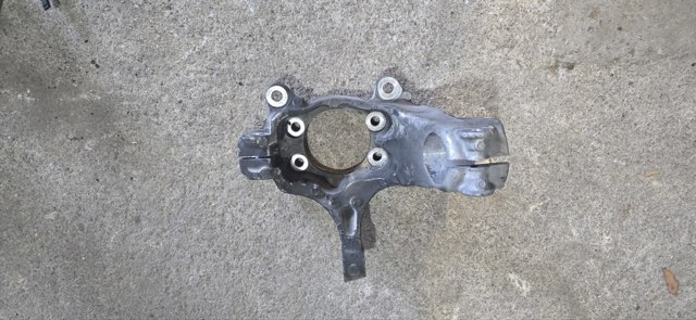 Цапфа поворотного кулака 400145NA0A NISSAN