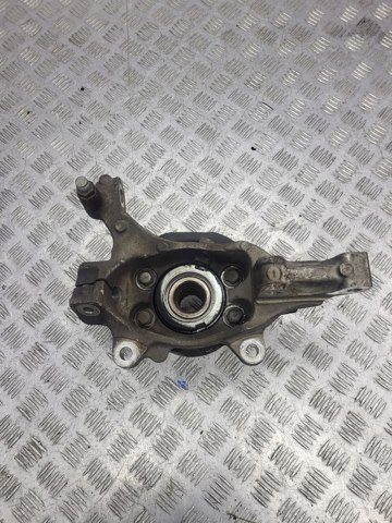 Цапфа передня ліва 40015JP00A NISSAN