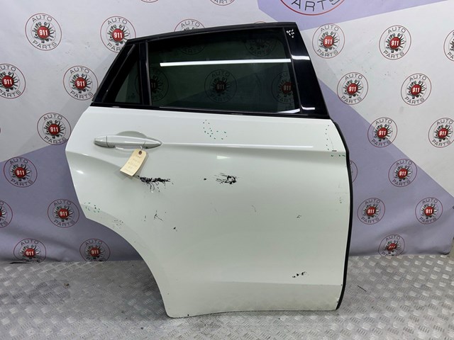 Двері задні, праві 41517386744 BMW