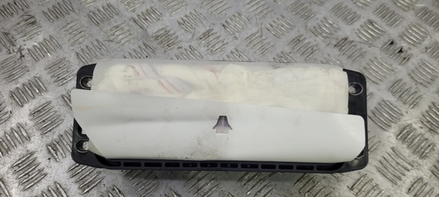 Установка подушки безпеки пасажира 4G8880204D VAG