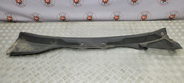 Водостік лобового скла, жабо 4L1819401A01C VAG