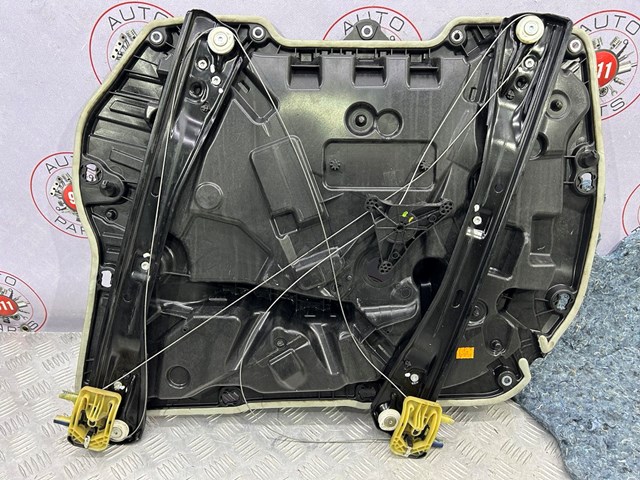 Склопідйомник з електродвигуном 51339463719 BMW