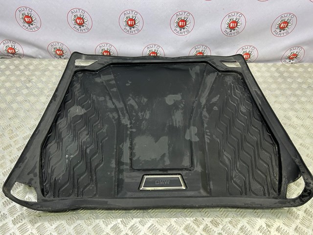 Задній килимок в багажник 51472458567 BMW