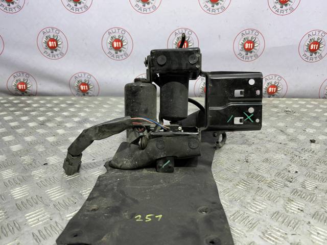 Компресор підкачки амортизаторів 534001LA4C NISSAN