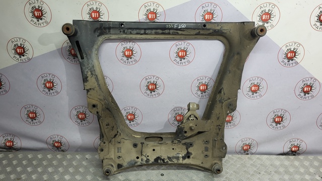 Сайлентблок переднього підрамника 544001KA1B NISSAN