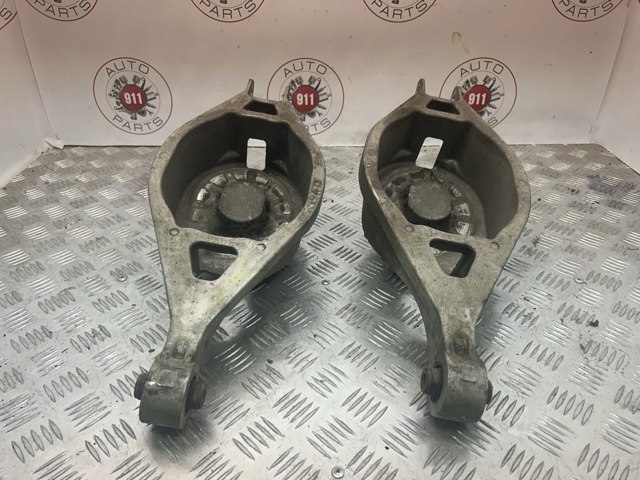Важелі задньої підвіски 551B01BA0A NISSAN