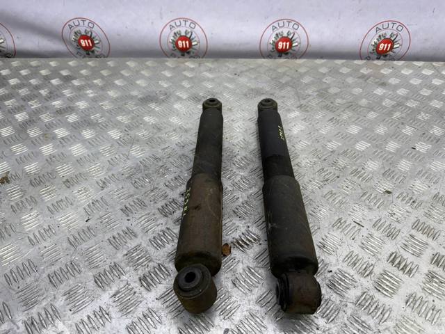 Амортизаційна стійка задня 56200ZC00A NISSAN