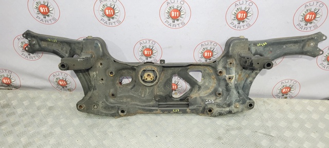 Балка передньої підвіски, підрамник Volkswagen Passat B8