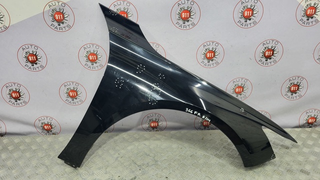Переднє праве крило 60210TVAA00ZZ HONDA
