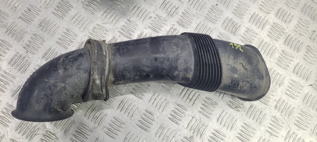 Патрубок повітряний, вхід повітряного фільтра 7L6129609C VAG