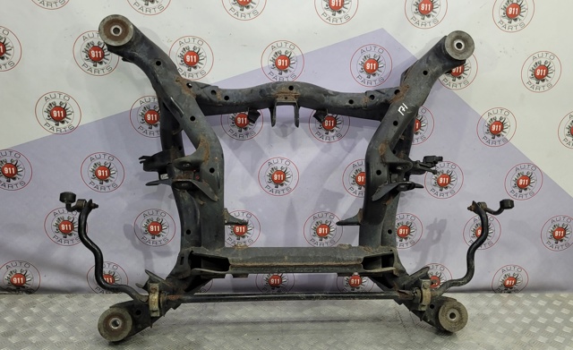 Балка задньої підвіски поперечна 7L8599030C VAG