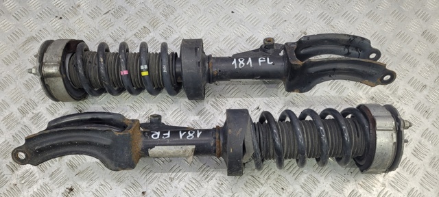 Амортизатор передньої підвіски, лівий 7P6413031H VAG