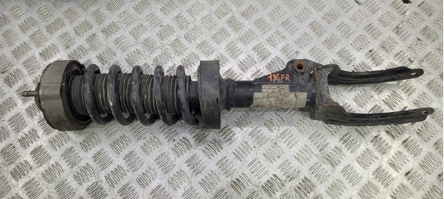 Стійка передня права 7P6413032AQ VAG