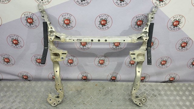 Балка передньої підвіски, підрамник 8T0399315H VAG