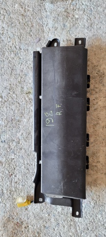 Ейрбег захисту колін нижня 8T0880842D VAG