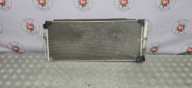 Конденсатор кондиціонера 921005VG0A NISSAN