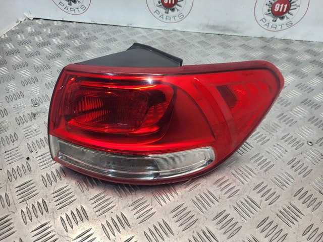 Фара задня права зовнішня 92402C6000 HYUNDAI