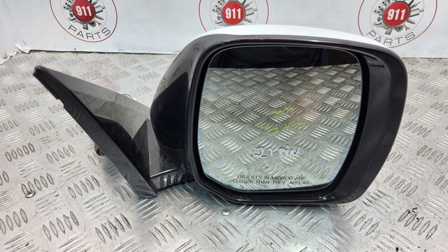 Праве дзеркало заднього виду 963011V91B NISSAN