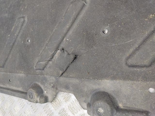 Захист днища, лівий A2466840100 MERCEDES