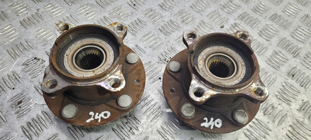 Маточини задніх коліс BEET2615X MAZDA