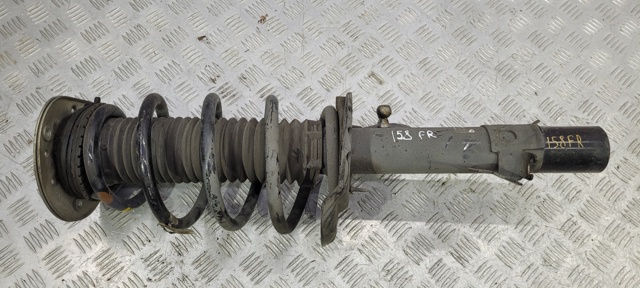 Стійка передня права BJ3218045AD LAND ROVER