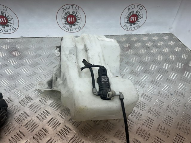 Бачок омивайки CJ5Z17618A FORD
