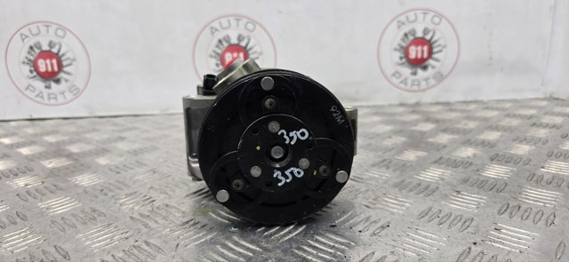 Компресор кондиціонера D09W61450 MAZDA