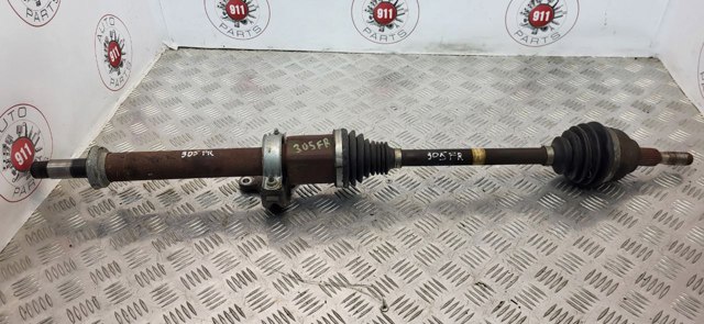 Піввісь передня, права DG9Z3B436BT FORD