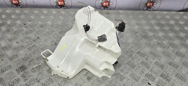 Бачок омивайки DGJ167480 MAZDA