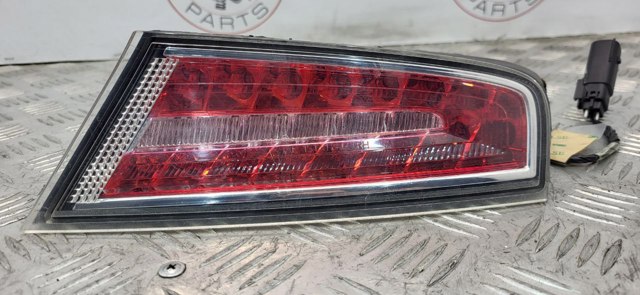 Фара задня права зовнішня DP5Z13404A FORD