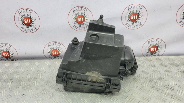 Корпус повітряного фільтра DS739600FF FORD