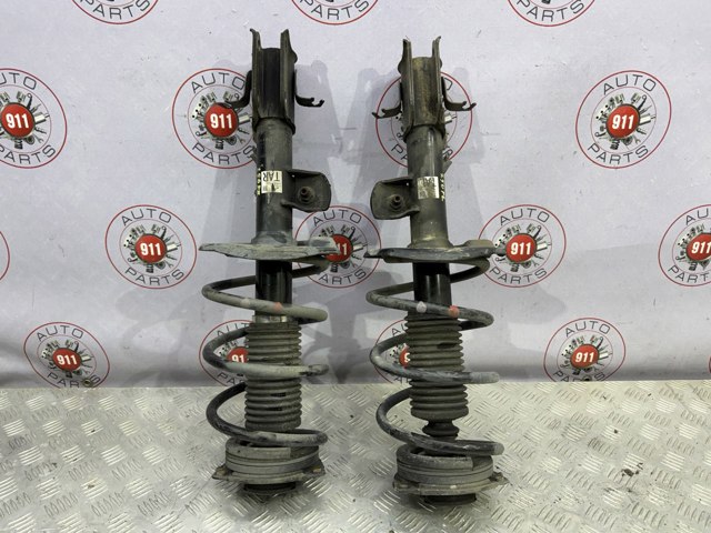 Амортизатор передньої підвіски E43021KC2A NISSAN