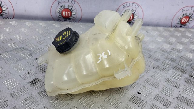 Бачок розширювальний HG9Z8A080B FORD