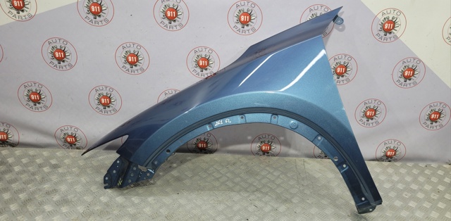 Переднє ліве крило KB7W52211 MAZDA