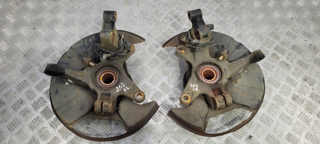 Цапфа поворотного кулака L20633030A MAZDA