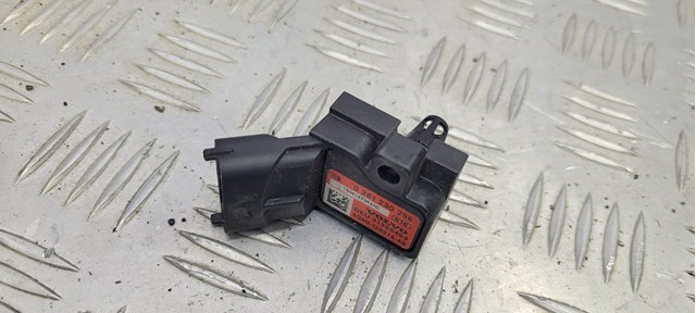Датчик тиску повітря LR021587 LAND ROVER