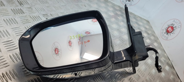 Дзеркало ліве LR025188 LAND ROVER