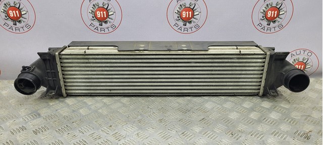 Радіатор інтеркулера LR031467 LAND ROVER