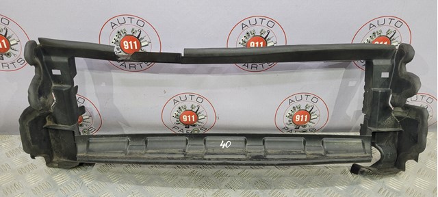 Повітроводи системи охолодження двигуна LR048041 LAND ROVER