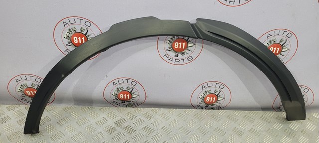 Розширювач задньої арки колеса, правий LR052644 LAND ROVER
