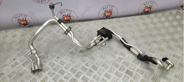 Шланг кондиціонера, від радіатора до випарника LR094024 LAND ROVER