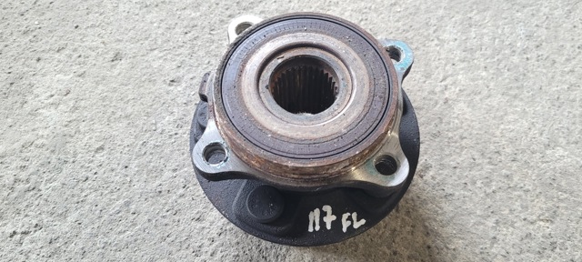Маточина (передня) LR122586 LAND ROVER