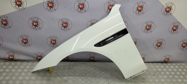 Переднє ліве крило T4N2637 JAGUAR