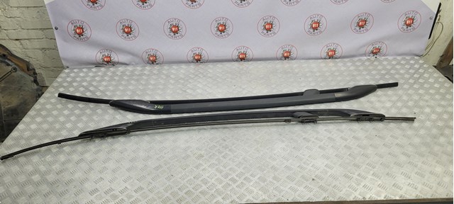 Молдинг даху, правий TD11509H0C MAZDA